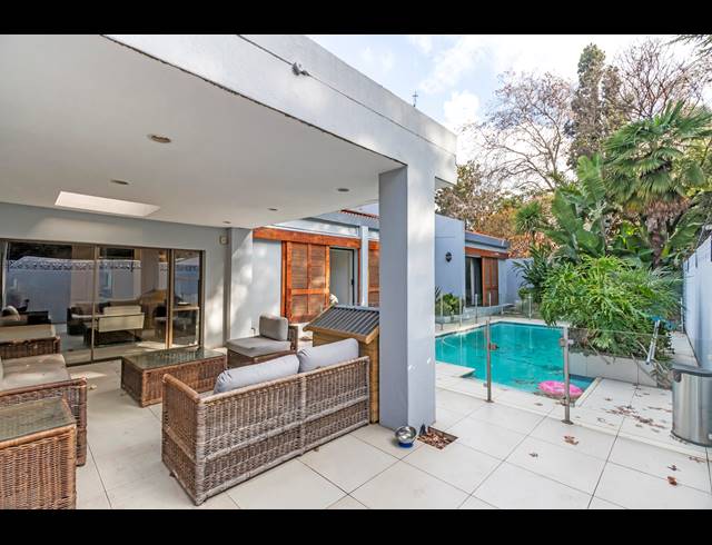 3 BEDROOM CLUSTER RENTED IN SANDOWN